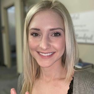 Meet your Posher, Lacy